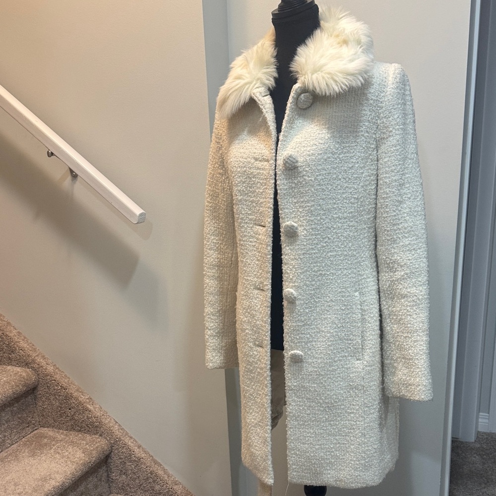 Le Chateau Elegant Cream Teddy Jacket